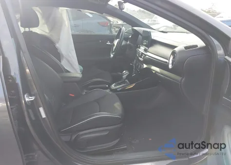 2021 Kia Forte Gt-Line z USA, uszkodzony, nr VIN 3KPF34AD5ME340557